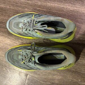 Men's Speedgoat 5 Size 9.5E Wide Stone Blue Citron